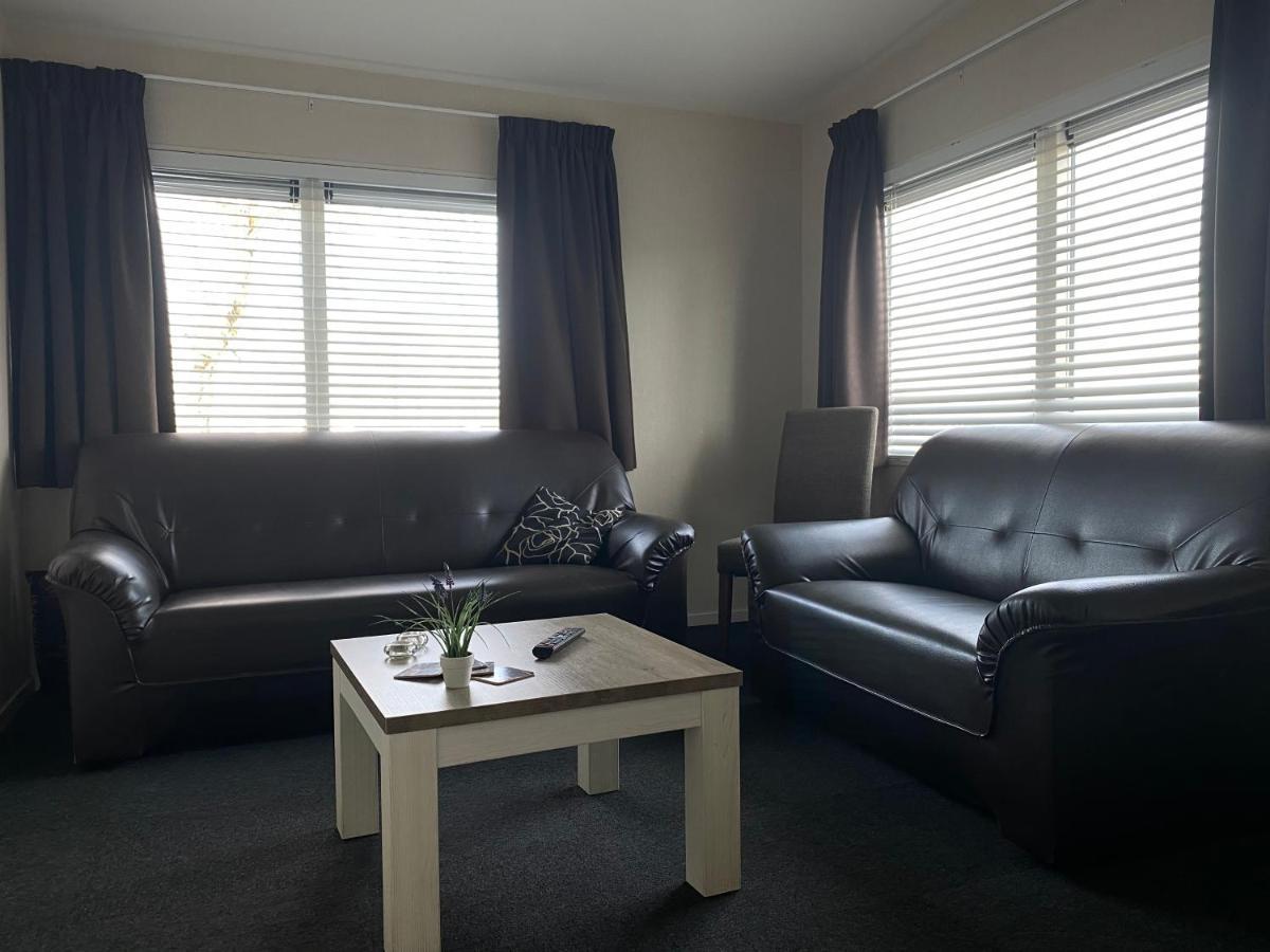 Visserslust - Woonboten & Appartementen Vinkeveen Eksteriør bilde