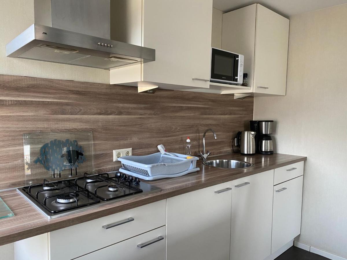 Visserslust - Woonboten & Appartementen Vinkeveen Eksteriør bilde