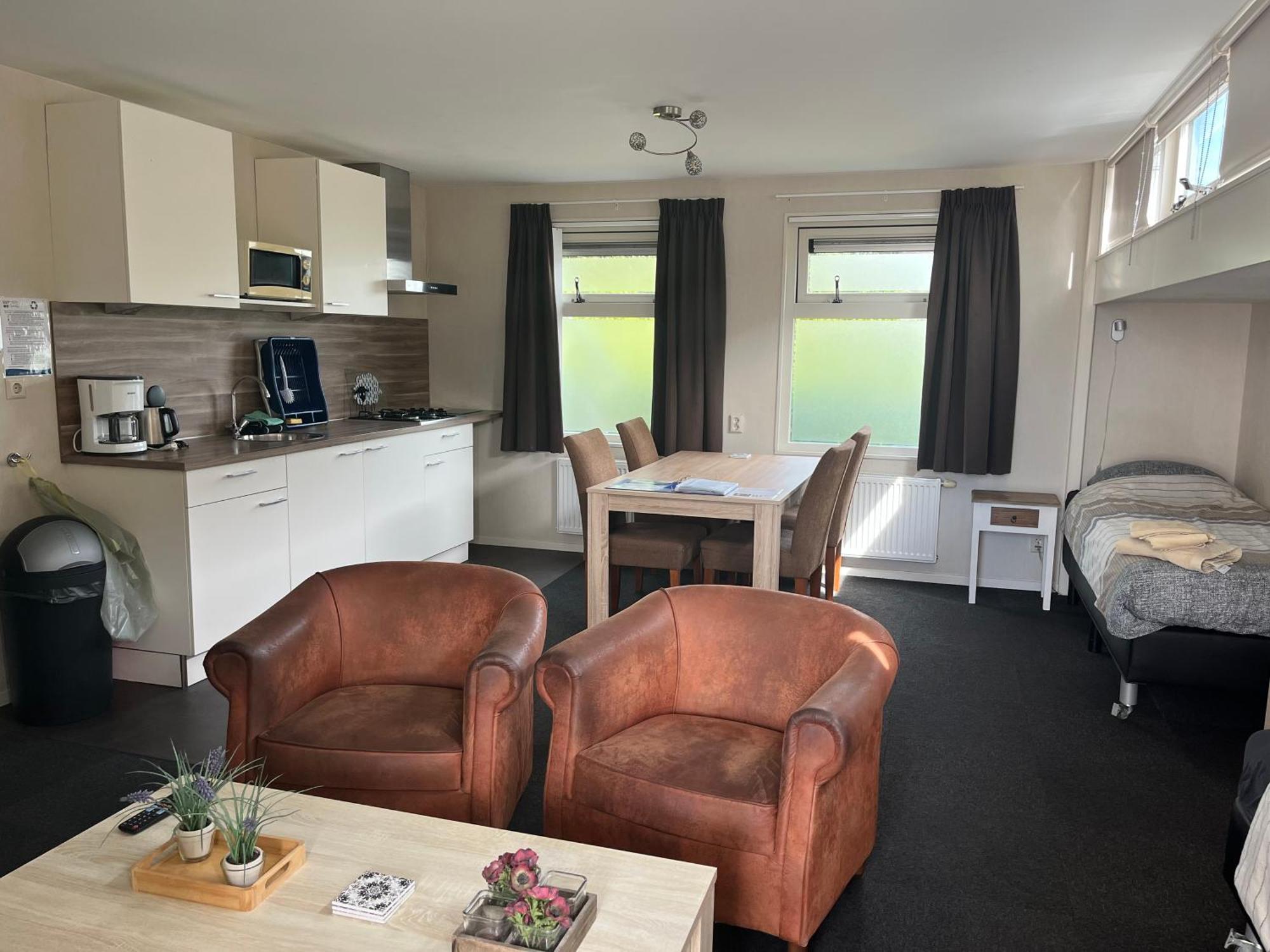 Visserslust - Woonboten & Appartementen Vinkeveen Eksteriør bilde